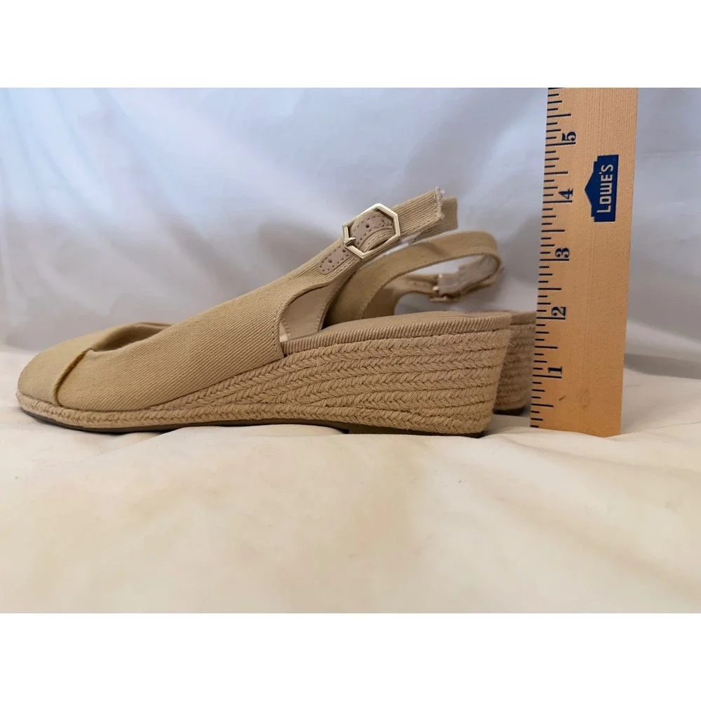 LifeStride Socialite Tan Fabric Espadrille Wedge Sandals Womens 9.5M Slingback